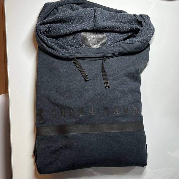 Unisex Under Armour Hoodie - Picture 1 of 1